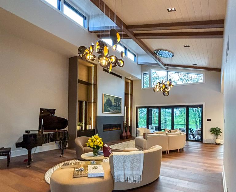 Soaring Ceiling
